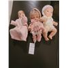 Image 1 : Dolls A