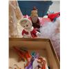 Image 12 : Christmas Decor B