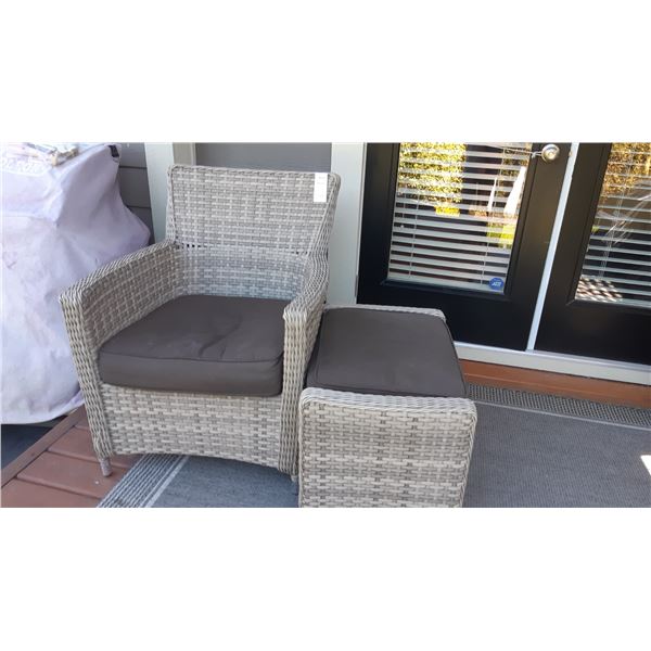Plastic Wicker chair,outoman A