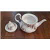 Image 2 : Royal Albert Lavender Rose Teapot A
