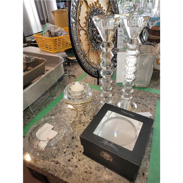 Candle holders, crystal pillar A