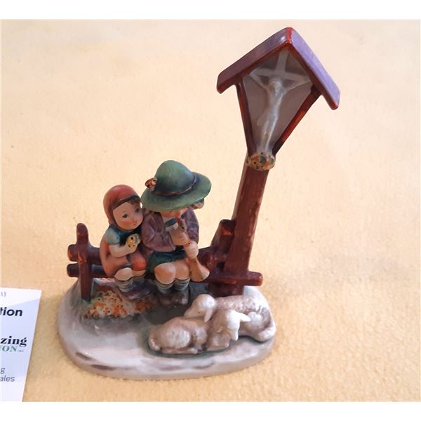 Hummel figurine A