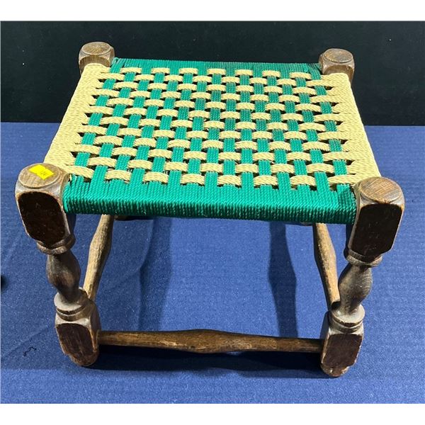 Wood & Twine Foot Stool 14Wx13Dx11.5H