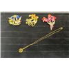 Image 1 : Colourful Vintage Brooches and a Delicate "Gold" Chain with Heart & Arrow Pendant