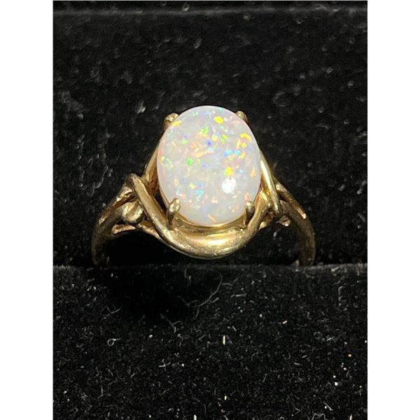 Semi-Precious Gem 10K Gold Ring 2.54g total weight