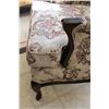 Image 3 : Antique, Ornate, Upholstered Accent Chair