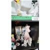Image 2 : Wooden Display Shelf