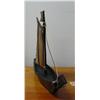 Image 4 : 14" baleen boat with white sail by Joe Tegoseak ca. 1950 (2)