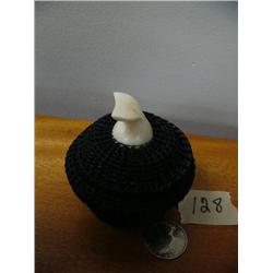 Hayes Elin baleen basket- 2-1/2" with whales tale finial- really tight (2)