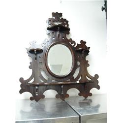 Ornate mirror with shells (2)