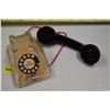 Image 2 : Telephone candy container