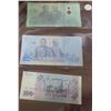 Image 2 : Lot of  3 various countiers bills