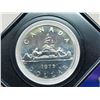 Image 2 : 1975 Nickel Dollar. Specimen voyageur. Bright White. Housed in its original Royal Canadian Mint blue
