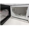Image 3 : "Danby" microwave, model: DMW799W - 700 watt - works