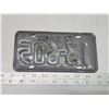 Image 2 : 1973 Small Saskatchewan license plate - 13-605