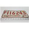 Image 2 : 1971 Saskatchewan license plate - F 116-243