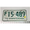 Image 1 : 1974 Saskatchewan license plate - F 15-489