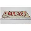 Image 3 : 1975 Saskatchewan license plate - F 104-397