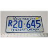 Image 1 : 1976 Semi Trailer, Saskatchewan license plate - R 20-645
