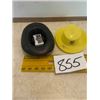 Image 2 : 2 cowboy hat/pencil sharpeners