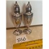 Image 1 : Pair tall salt/pepper silver plate
