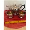 Image 1 : 3 piece silver plate tea service
