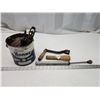 Image 1 : Pail of assorted tools