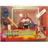 Image 2 : 1093 98 STARTING LINEUP PRO ACTION HOCKEY FIGURINE PATRICK ROY