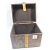 Image 2 : Wooden/ leather box
