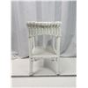 Image 1 : White wicker plant stand/stool - 21.5"H x 13"x13"
