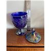 Image 3 : Imperial glass, blue, iridescent candy dish with lid, in harvest grape pattern
