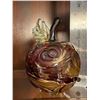 Image 5 : Beautiful, hand blown, signed, art glass, iridescent colouring, apple figurine