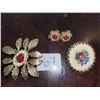 Image 2 : 4 piece lot of vintage, hand made, petite point, jewelry pieces