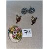 Image 2 : Vintage lot of earrings and brooch