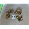 Image 2 : 4 piece lot of vintage, gold toned brooches