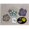 Image 1 : 4 piece lot of assorted brooches