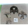 Image 1 : 4 piece lot of silver toned, vintage brooches