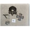 Image 2 : 4 piece lot of silver toned, vintage brooches