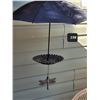 Image 1 : Cast iron, umbrella covered, bird feeder.