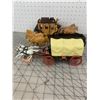 Image 2 : LOT OF VINTAGE HORSE WAGON TOYS