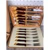 Image 3 : VINTAGE BOXED CUTLERY