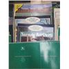 Image 3 : 16 collectible calendars