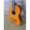 Image 2 : 1960's classical guitar