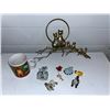 Image 1 : Collection of cat themed décor pieces
