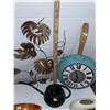 Image 2 : Assorted houseware décor pieces