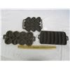 Image 2 : 3 Cast Iron Baking Molds