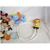 Image 5 : Lot of 12 Vintage Mickey Mouse and Friends Toys