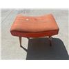 Image 1 : Retro, concave, foot stool