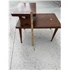 Image 2 : Vintage, end table