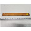 Image 2 : Vintage ruler and yard stick